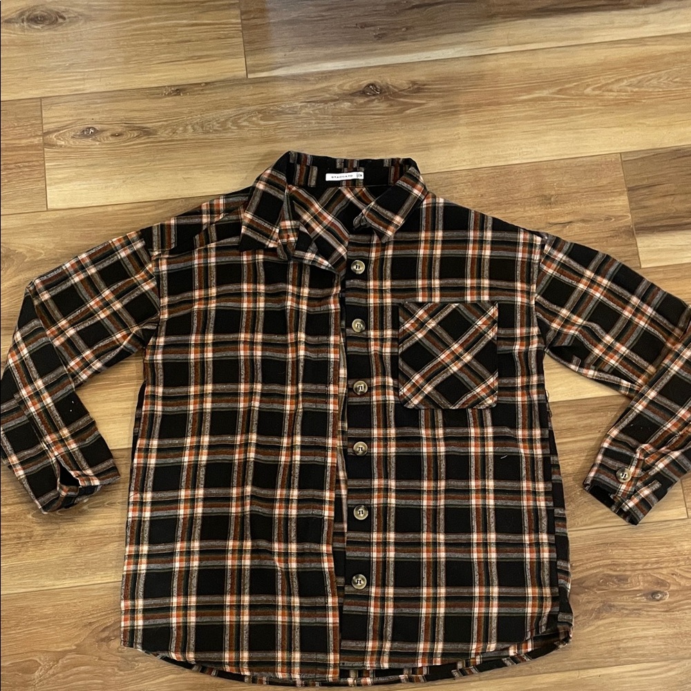Staccato Women’s Plaid Button Down Shirt